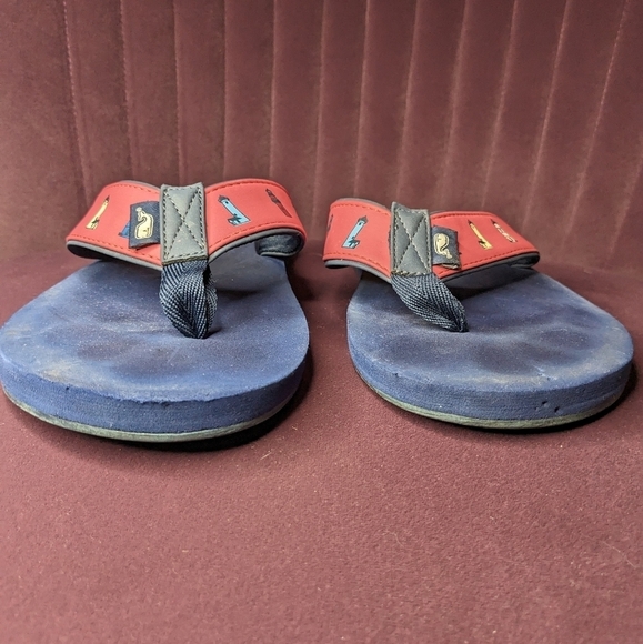 Vineyard Vine Men's Size 8 Navy & Pink Flip Flops w/ Lighthouses - Picture 3 of 6